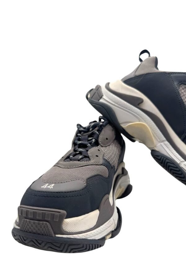 BALENCIAGA - TRIPLE “S” - Image 3